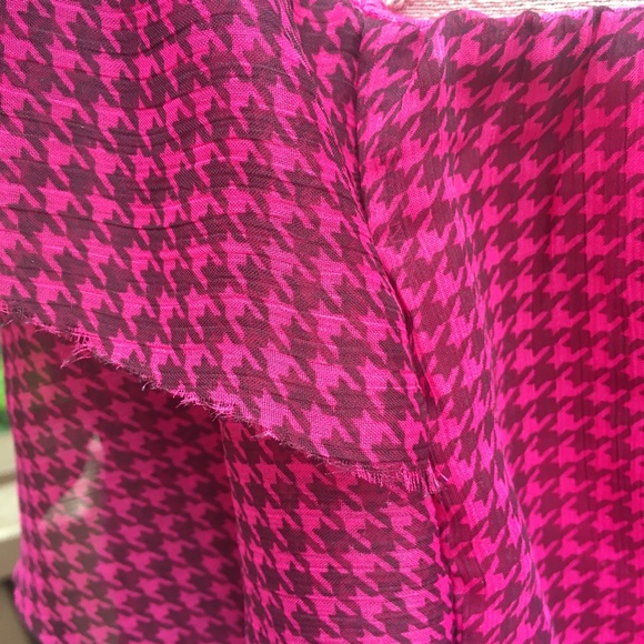 Houndstooth Layered Top - New York & Company XL - Picture 12 of 13